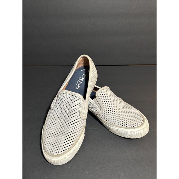 Sperry Top-Sider Women's Perforated Slip-On Sneakers – Gray Casual Size 5 - Picture 3 of 6